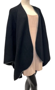 Neiman Marcus The Cashmere Collection Black & Silver Accent Cape – One Size - Picture 1 of 9