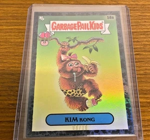 Rare GPK 2025 Kim Kong 8/10 Black Card! Worst Of Garbage Pail Kids 58a 40th - Picture 1 of 2