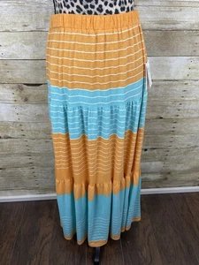 LuLaRoe Poppy Skirt Size Small NWT Three Tiered Maxi Beach Boho - Picture 1 of 4