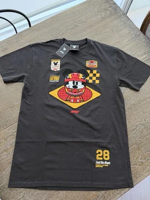 Официальная футболка Disney f1 Collab Formula 1 размер Large черная - Изображение 1 из 4