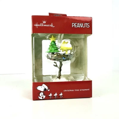 NUEVO 2016 Hallmark Árbol de Navidad Adorno Cacahuetes Woodstock en Nest Snoopy con Caja Foto 1 de 4
