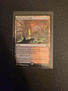 Blackcleave Cliffs Phyrexia: tutto sarà uno regolare - Foto 1 di 1
