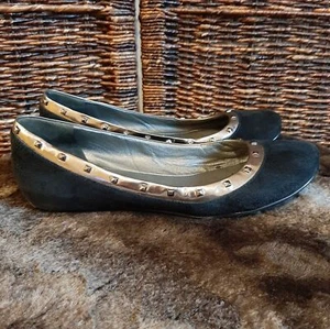 Scarpe Cole Haan donna 9B nere borchie stravaganti pelle scamosciata ballerine  - Foto 1 di 10