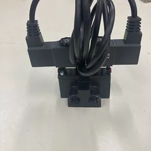ARO/INGERSOLL-RAND 3/8″ Ports Solenoid Air Valve A213SD-024-L-G - Picture 1 of 3