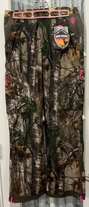 Women’s Pants Small 30” Realtree Camo Cargo Hunting Pockets Lined Dura Proof - Picture 1 of 9