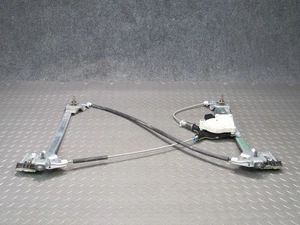 03-06 CHEVROLET SSR FRONT RIGHT PASSENGER DOOR WINDOW REGULATOR W MOTOR OEM - Picture 1 of 12
