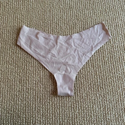 Tanga Skims Arcilla Desnuda, Talla XS Nuevo Foto 1 de 2