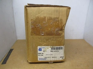 Kit GM 12376134 - Rodamientos de piñón y diferencial y sello de aceite de piñón - Imagen 1 de 10