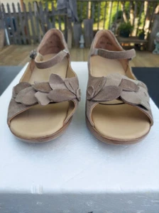 NEU Ziera Flower Dizzy Mary Jane Mauve Leder Wildleder Komfortschuh Größe EU 40 - Bild 1 von 5