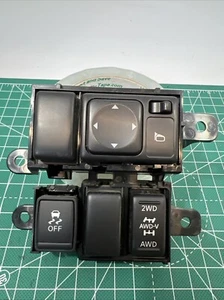 11-14 NISSAN JUKE Power Side View Mirror Switch AWD TRACTION CONTROL Used. G2 - Picture 1 of 4
