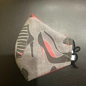Glam Fashion Paris Italian Heels Face Mask Reusable Washable New - Picture 1 of 1