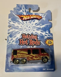 Hot Wheels 2008 Holiday Hot Rods GMC Motorhome Metalflake Red New - Picture 1 of 2
