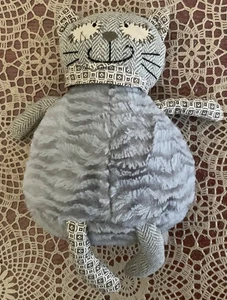 Plush Cat made by Annabel Trends No Play Wear - Picture 1 of 2