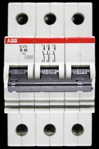 ABB 40 AMP CURVE B 10kA TRIPLE POLE MCB CIRCUIT BREAKER S273 - Picture 1 of 6