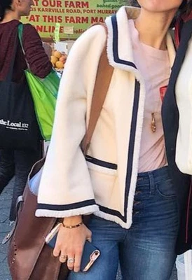 CHANEL RUNWAY Beige/cream/ivory Jacket With Navy Trim Sz 38 - Image 1 of 4