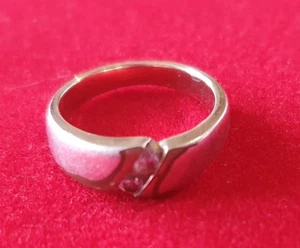 BAGUE - METAL DORE PSTRASS POINCON TAILLE 46 - Picture 1 of 3