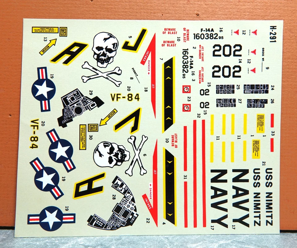 HOJA DE CALCOMANÍAS 1/48 REVELL F-14A TOMCAT # H-291 Foto 1 de 1