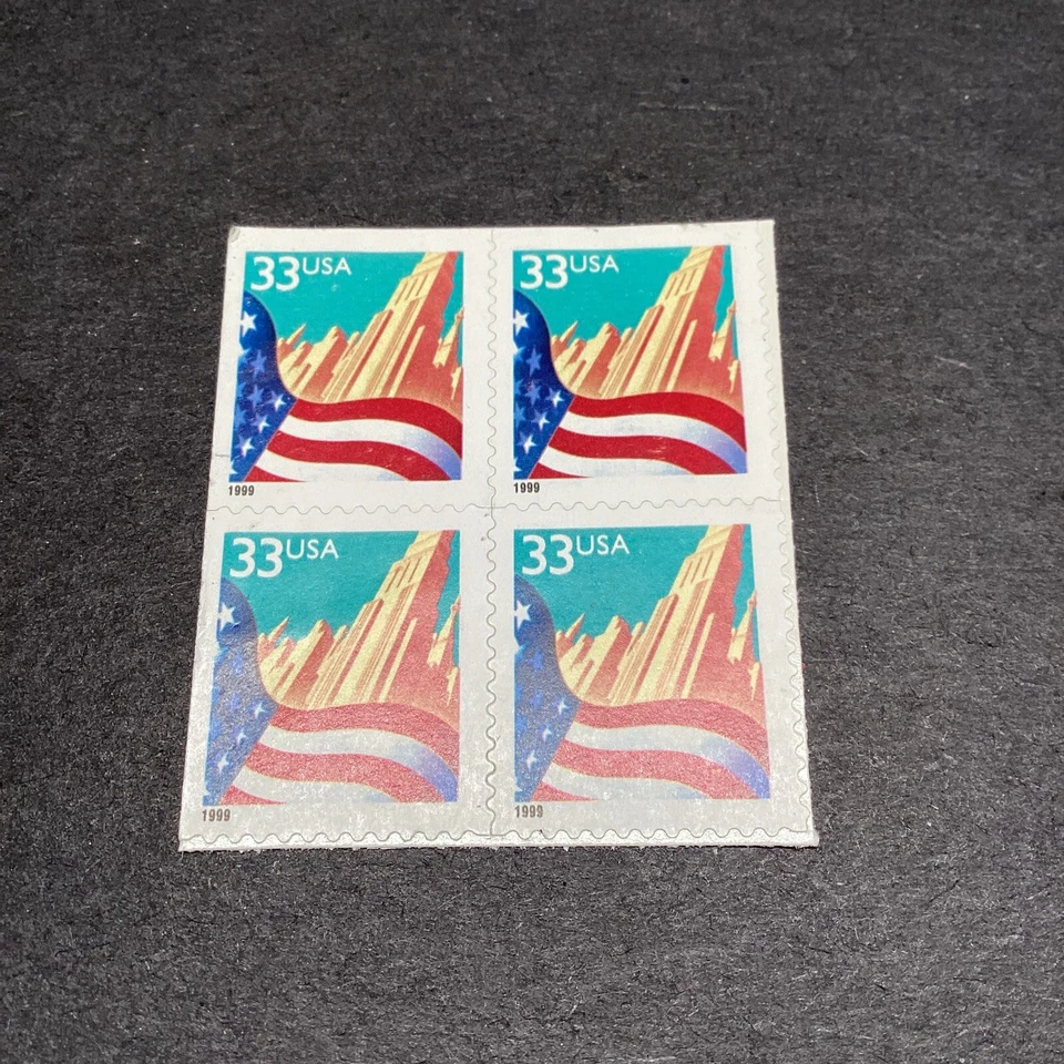 Scott#3278F Flag over City Block of 4 Stamps - MNH-US - Image 1 of 1