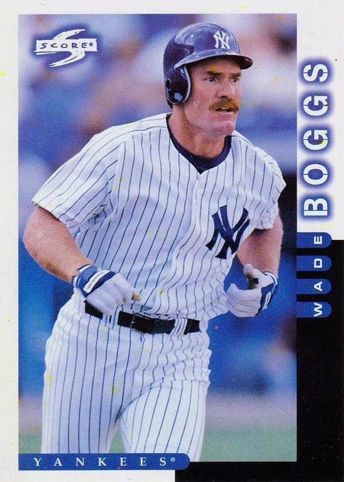 1998 Score #221 Wade Boggs New York Yankees HOF - Image 1 of 1