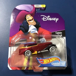Coche de personajes Captain Hook de Disney Hot Wheels, serie 6, escala 1:64 - Imagen 1 de 1