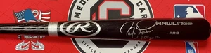 Barry Larkin (HOF 2012) Signed Baseball Bat - Picture 1 of 3