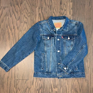 Youth Levi’s Trucker Blue Denim Jean Jacket M 10-12 Years EUC - Picture 1 of 4