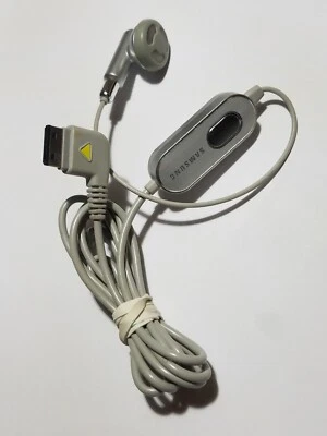Original Samsung Wired Headset M300 M510 A310 A513 A517 A523 A637 A737 A747 A777 - Image 1 of 2