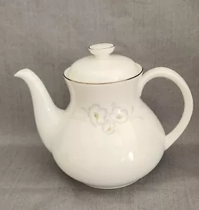 Tetera Royal Doulton Mystique H5093 floral blanca vintage años 80 nunca usada - Imagen 1 de 11