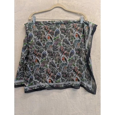 Bufanda caprichosa con estampado de pájaros y bayas 40x40 pulgadas Foto 1 de 4