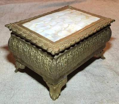 VINTAGE BRASS JEWELRY BOX WITH MOTHER OF PEARL INLAY TOP LID -RECTANGULAR DESIGN - Image 1 of 4