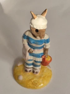 Royal Doulton Bunnykins Mother DB189 Figure. 1998-1999. Boxed.  - Picture 1 of 19