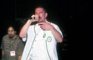 Everlast aka Erik Francis Schrody Hip Hop group House of Pain perf- Old Photo 1 - Picture 1 of 1