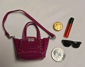 Zuru Mini Brands Fashion Purple Shiny Bag and Accessories - Picture 1 of 7