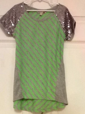 Speechless girls top size large gray green striped Sequins   31 - Image 1 of 4