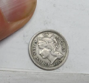 1881 3 CENT NICKEL - Picture 1 of 2
