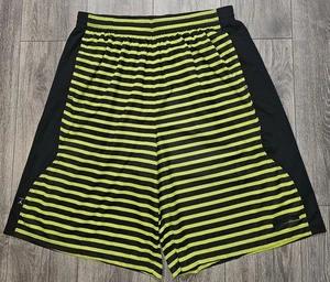 Jordan AJ X Pallacanestro Pantaloncino Nero/Verde Vivo 604774 012 Uomo Taglia 2XL - Foto 1 di 11