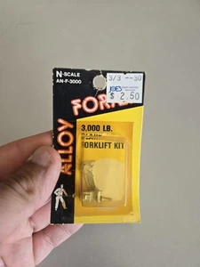 3000 LB CHAMP FORKLIFT KIT Vintage Alloy Forms  Unpainted kit N Scale Clark - Picture 1 of 2