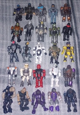 HALO Mega Bloks Construx White UNSC Spartan Soldier Figures Lot Of 25. Free Ship - Image 1 of 4