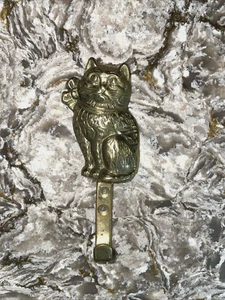 Gancho de pared colgante gato con arco - latón ~ hecho en Taiwán República de China - Imagen 1 de 10