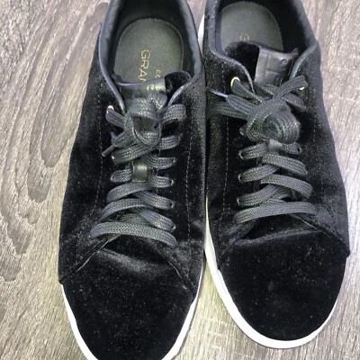 Tênis feminino Cole Haan Grandpro preto branco veludo 8,5 M - Imagem 1 de 4