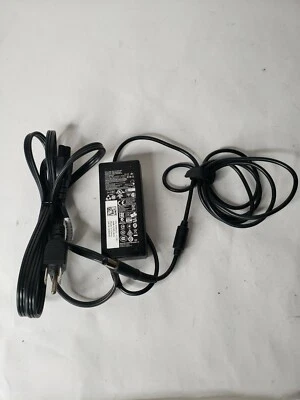 Dell Genuine HA65NS5-00 Adapter 09RN2C 65W 19.5V 3.34A Charger Power Supply - Image 1 of 3