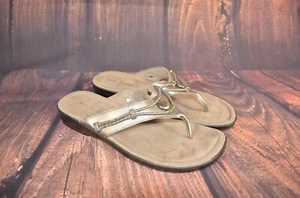Minnetonka Women's Silverthorne Thong Sandal Size 10 Gold Leather - Picture 1 of 6