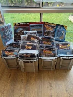 Eaglemoss Build the Delorean from BTTF Brand new unopened issues - image 1 of 4