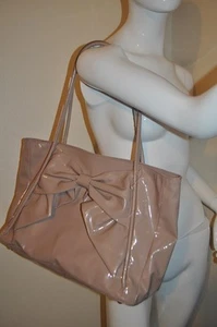 $1,095 Valentino 'Betty Lacca Bow - Small' Nude Lacquered Canvas Tote Bag Purse - Picture 1 of 12