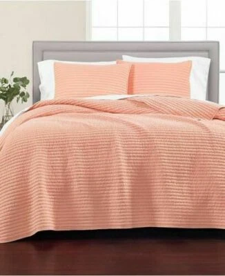 Martha Stewart Collection Washed Rice Stitch Coral King Quilt T410887 - Image 1 of 3