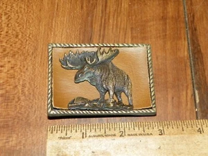 Vintage Bronze Gürtelschnalle Elch mit Lederintarsien - Bild 1 von 2