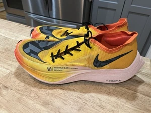 Nike ZoomX Vaporfly NEXT% 2 Ekiden Mens 15 Running Shoes Gold DO2408-739 Zoom X - Picture 1 of 10