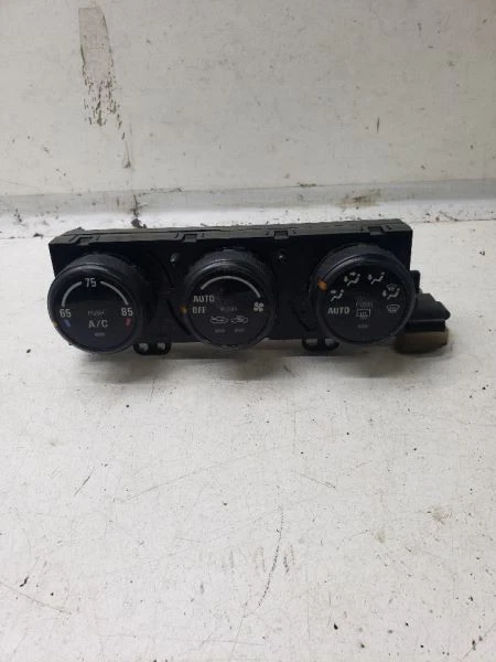 Controle de ventilador de controle de temperatura com AC compatível 99-03 VITARA 710261 - Imagem 1 de 4