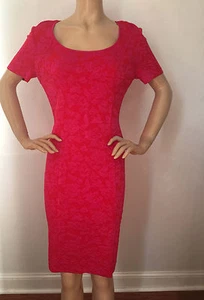 NWT ST JOHN KNIT WOMENS SIZE 6 PINK CERISE & GRANITA RAISED KNIT SHEATH RAYON - Picture 1 of 10