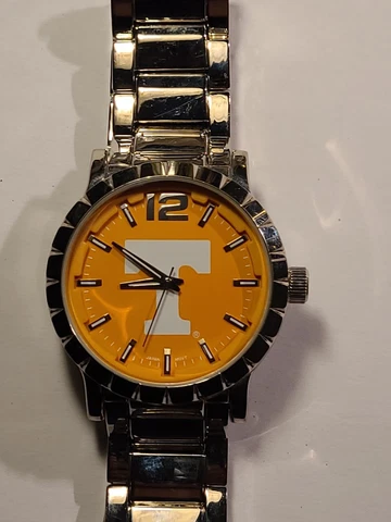 University Of Tennessee Watch, Running, New Battery, Looks Unused Cover